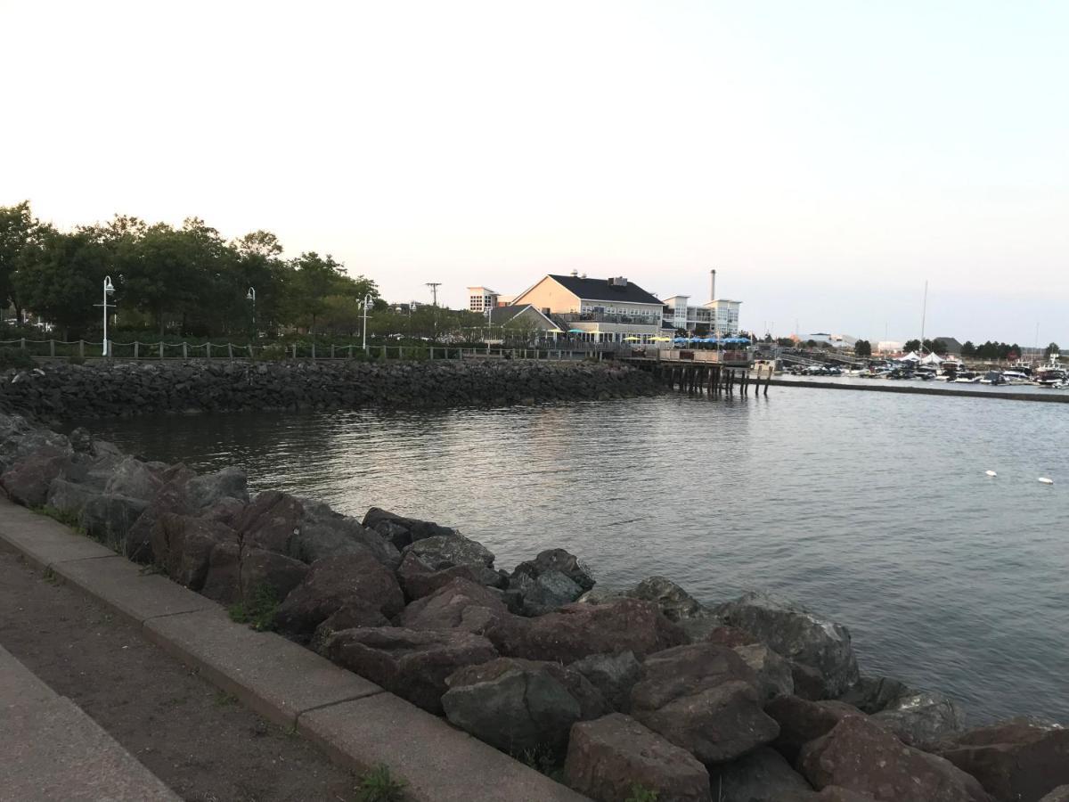 Water Suites Charlottetown Eksteriør bilde