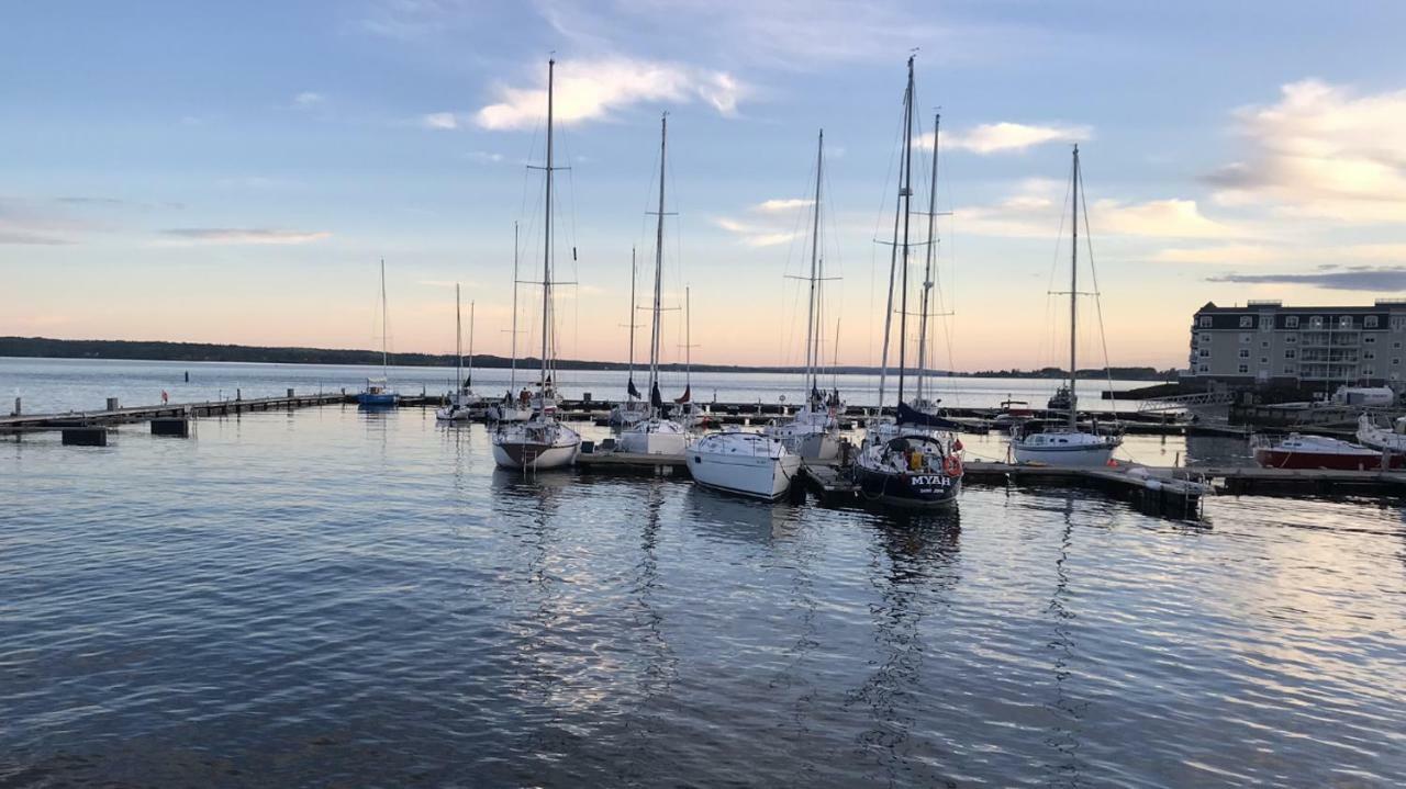 Water Suites Charlottetown Eksteriør bilde