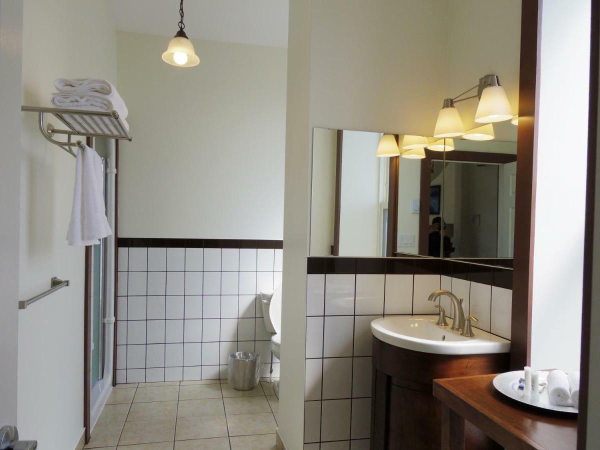 Water Suites Charlottetown Eksteriør bilde